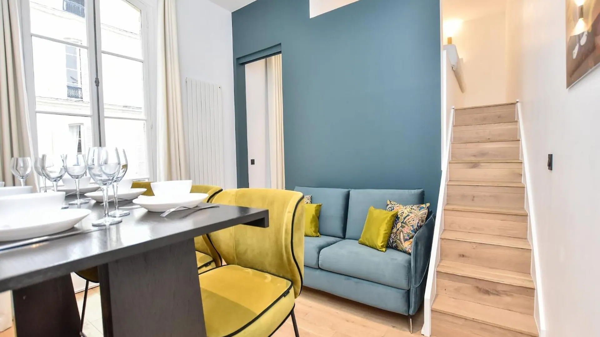 Luxurious Apartment - 6P- Madeleine St Honore - 1D Párizs 0*,  Franciaország