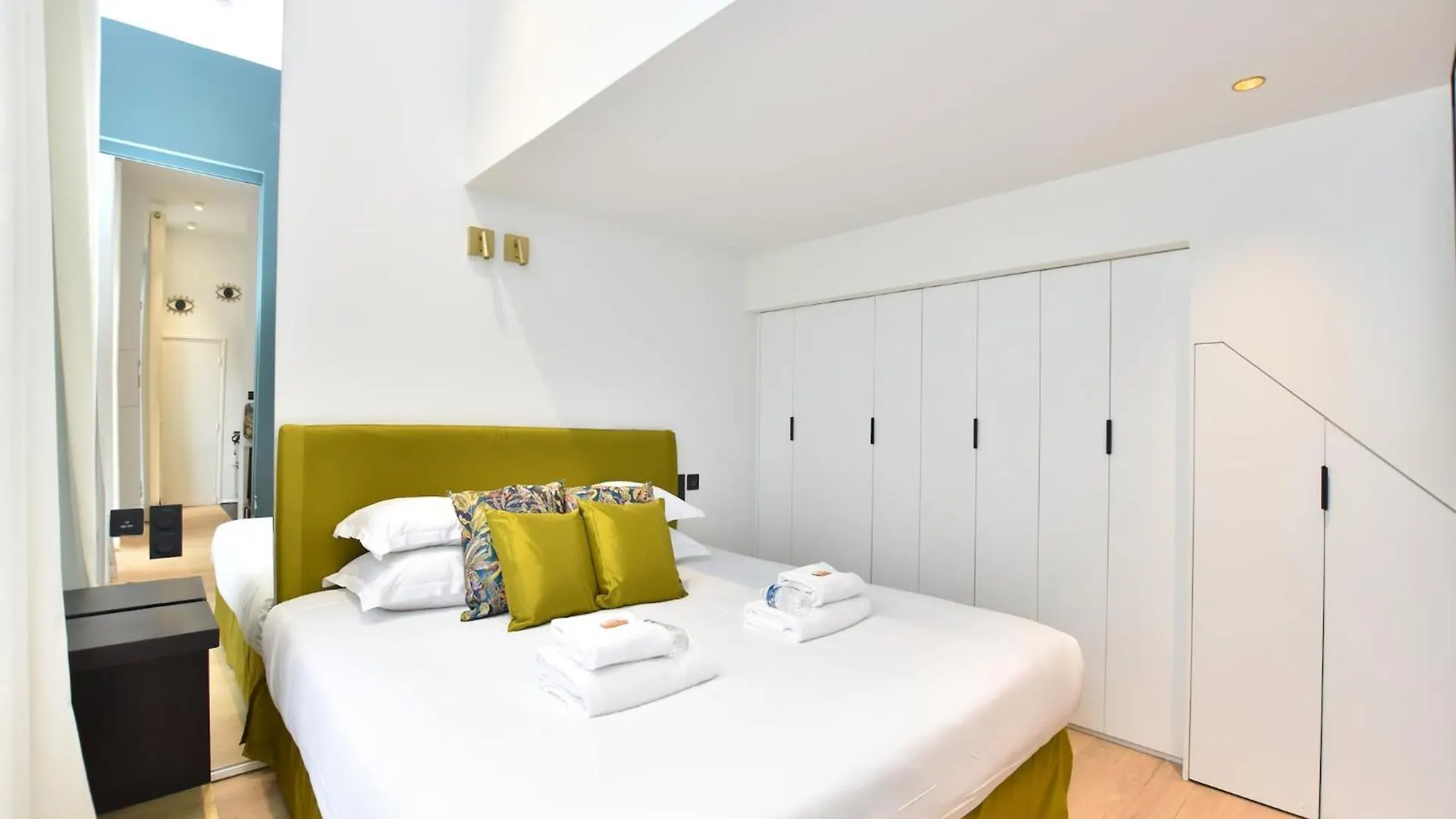 Luxurious Apartment - 6P- Madeleine St Honore - 1D Paris France